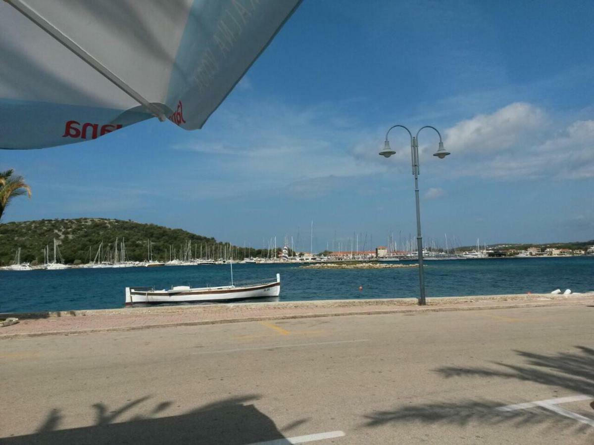 Rogoznica Apartment Εξωτερικό φωτογραφία